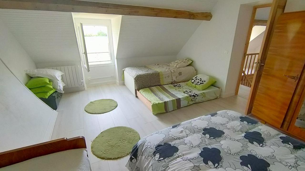 Le Champ Des Fougeres Villa Vicq-Exemplet Exteriör bild